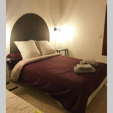 Maison entière au pied du plateau du retord 2 chambres SDB - Vouvray Ochiaz Extérieur photo